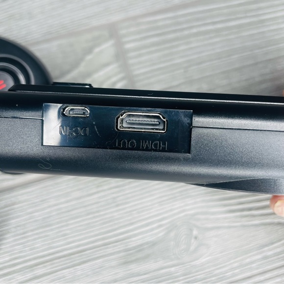 Sega Genesis Mini  Genesis gaming console with controllers Christmas gift gamer - Picture 11 of 13